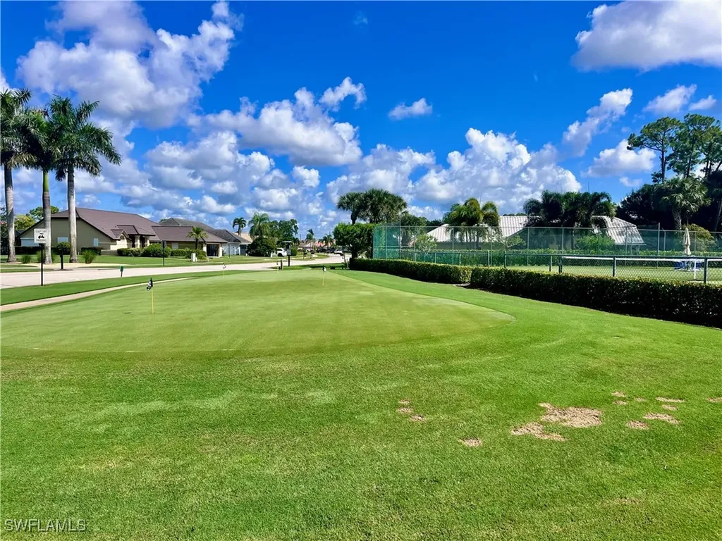 3685 Amberly Circle W Naples FL 34112