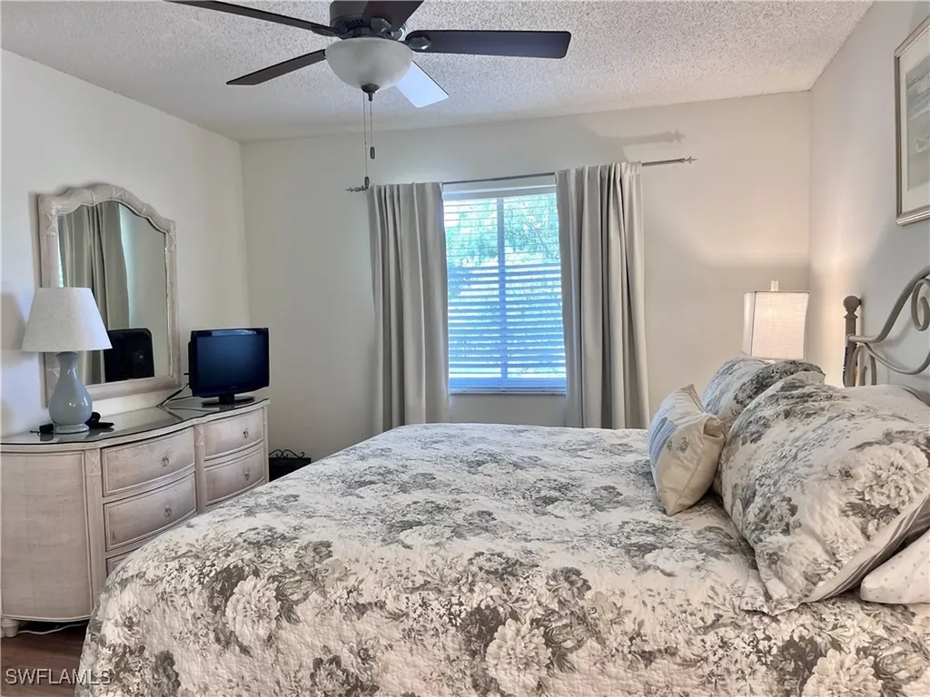 3685 Amberly Circle W Naples FL 34112