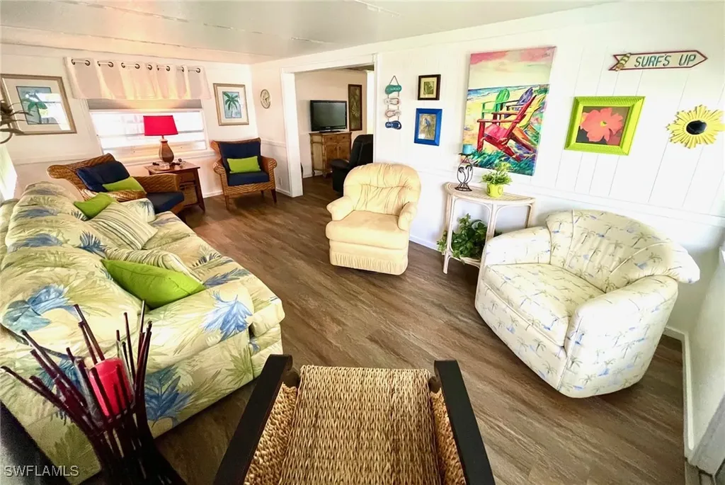 252 Daisy Avenue Fort Myers FL 33908