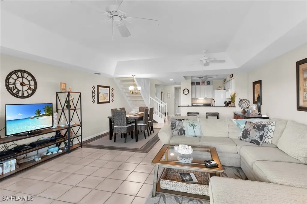 269 Sunrise Cay Naples FL 34114