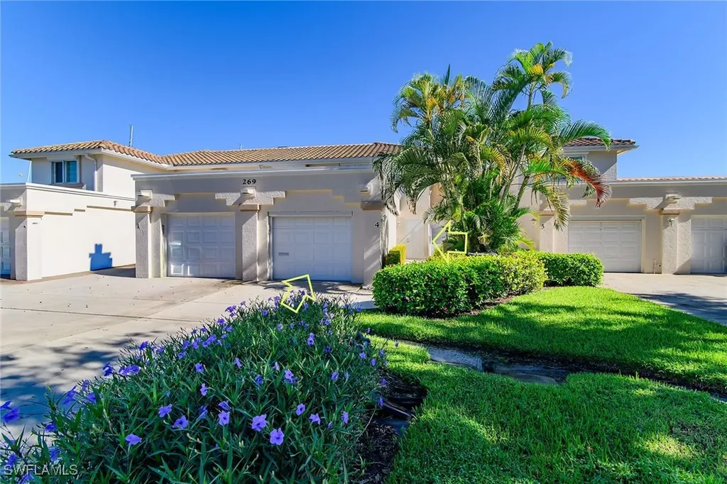269 Sunrise Cay Naples FL 34114