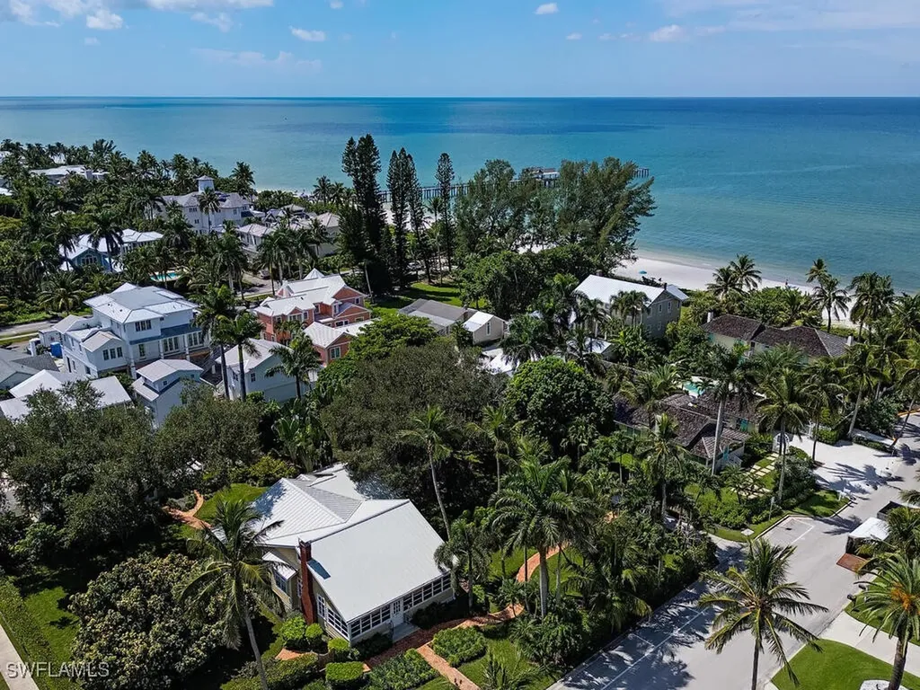 66 11th Avenue S Naples FL 34102