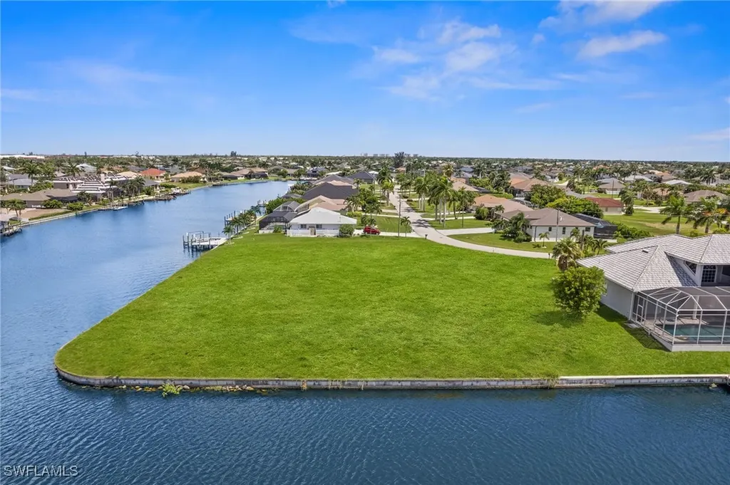 2701 SW 30th Terrace Cape Coral FL 33914