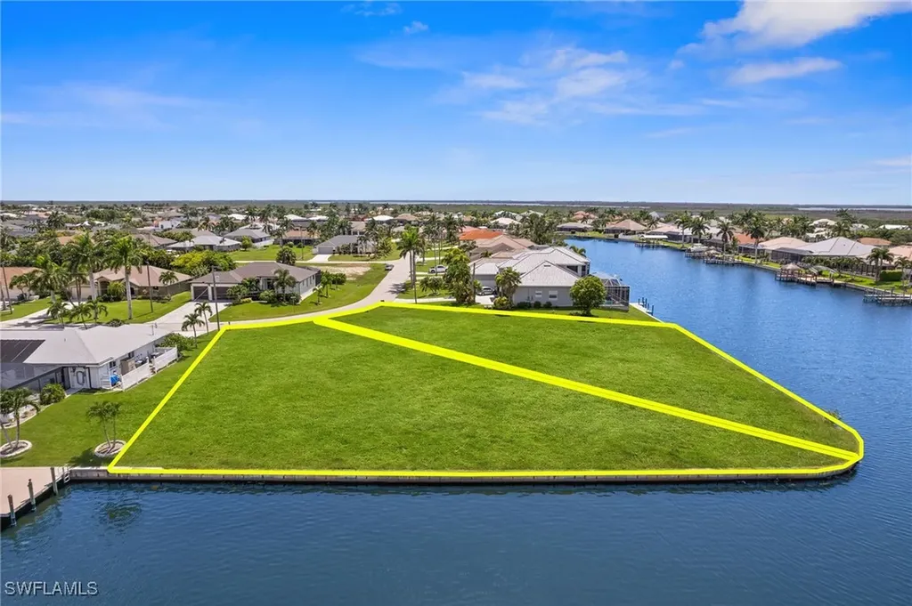 2701 SW 30th Terrace Cape Coral FL 33914
