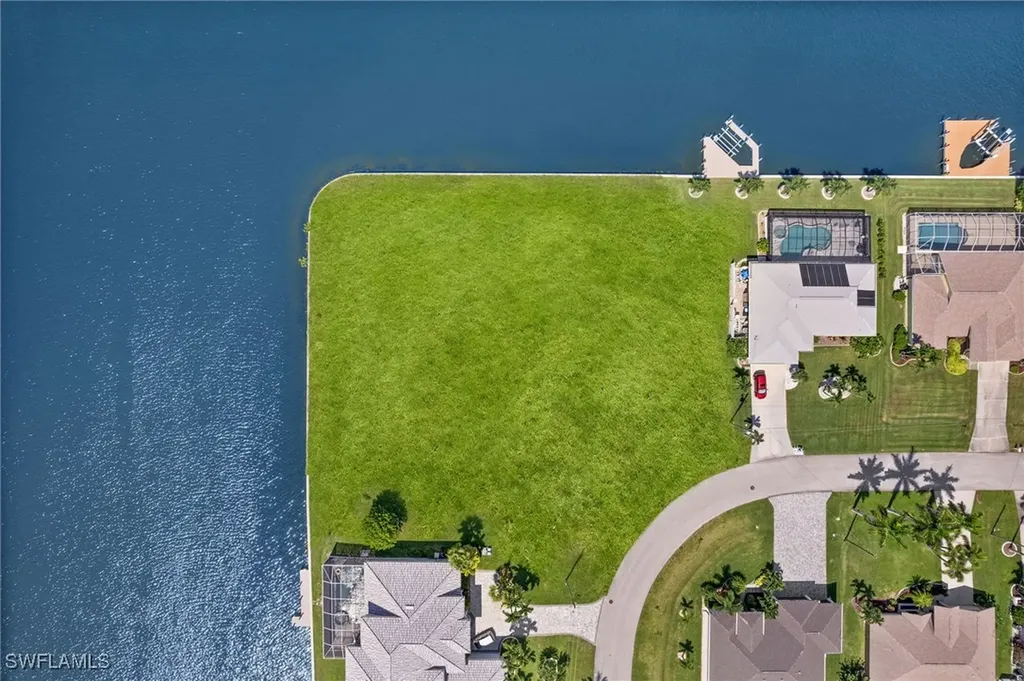 2701 SW 30th Terrace Cape Coral FL 33914