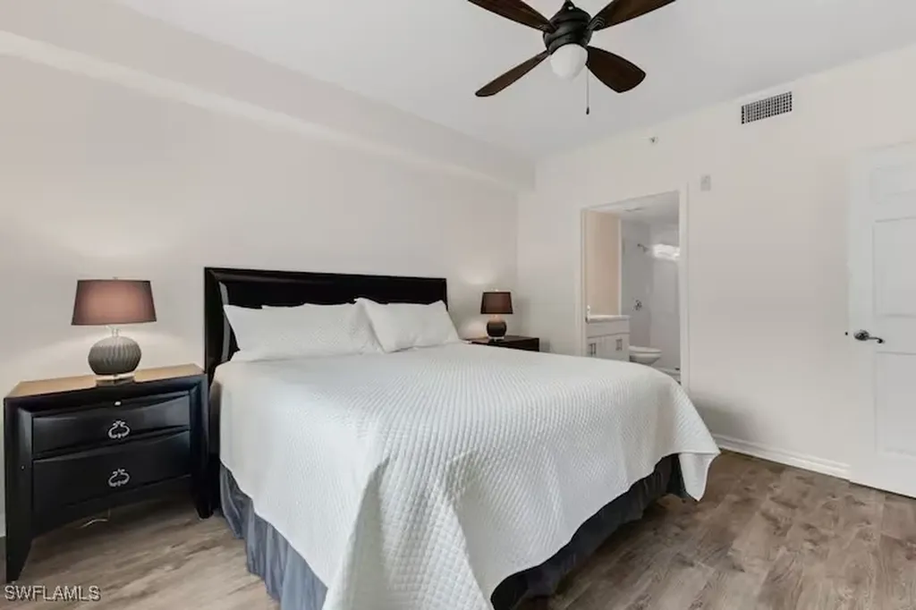9185 Celeste Drive Naples FL 34113