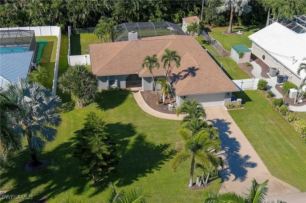 3584 Cartwright Court Bonita Springs FL 34134