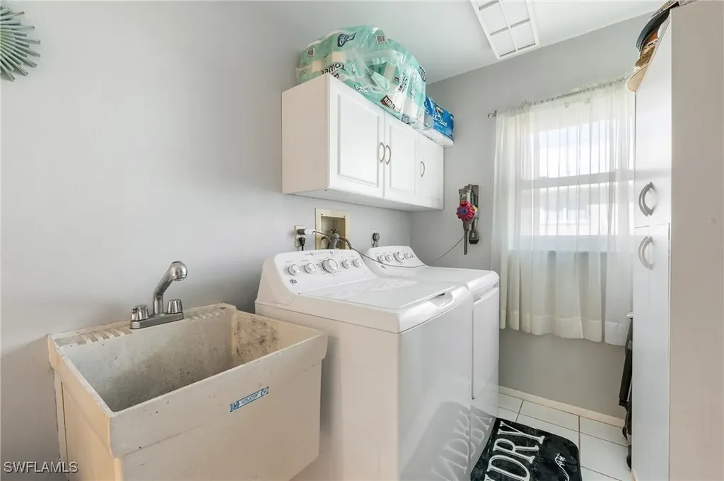 3584 Cartwright Court Bonita Springs FL 34134