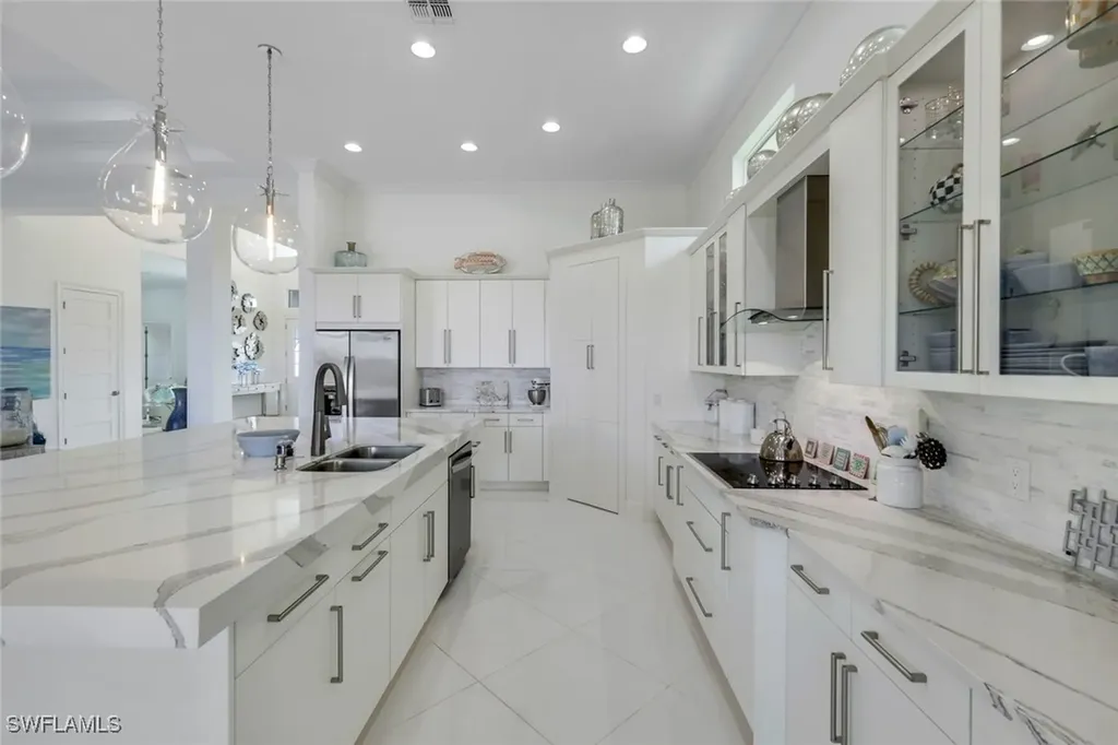 6245 Negril Isle Drive Naples FL 34113