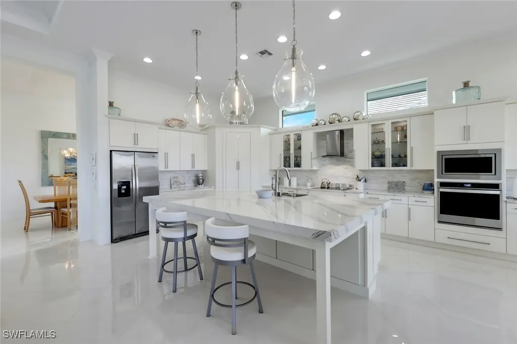 6245 Negril Isle Drive Naples FL 34113