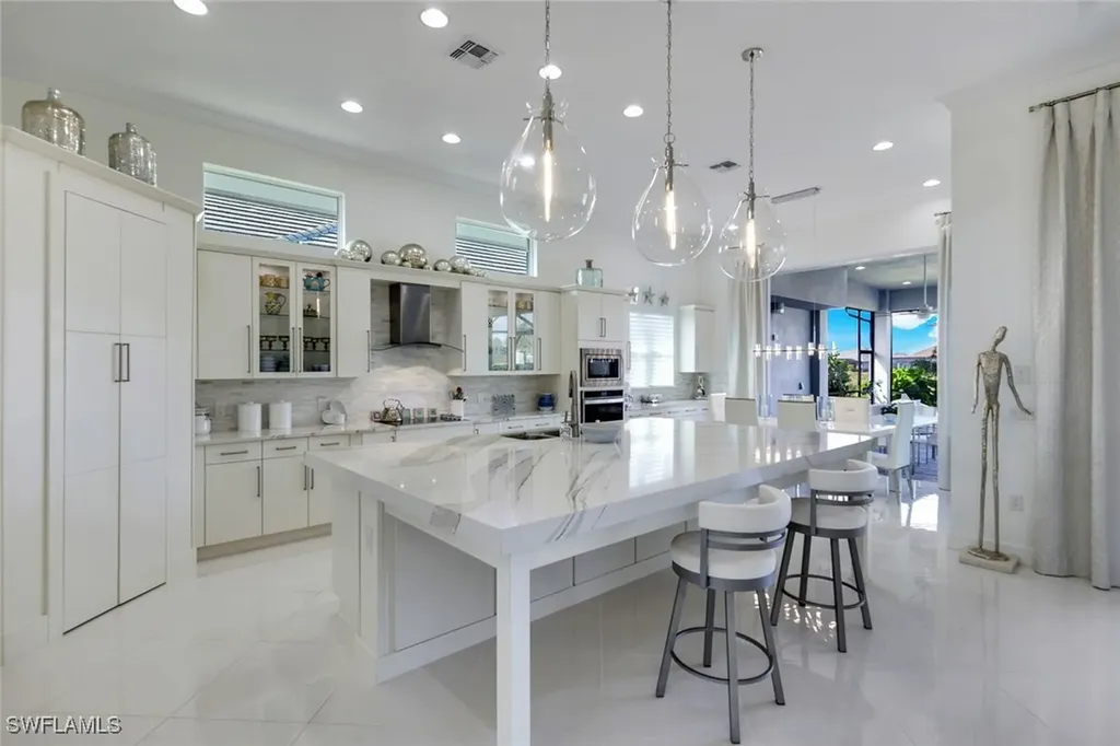 6245 Negril Isle Drive Naples FL 34113