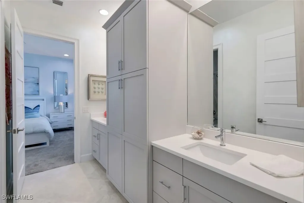 6245 Negril Isle Drive Naples FL 34113