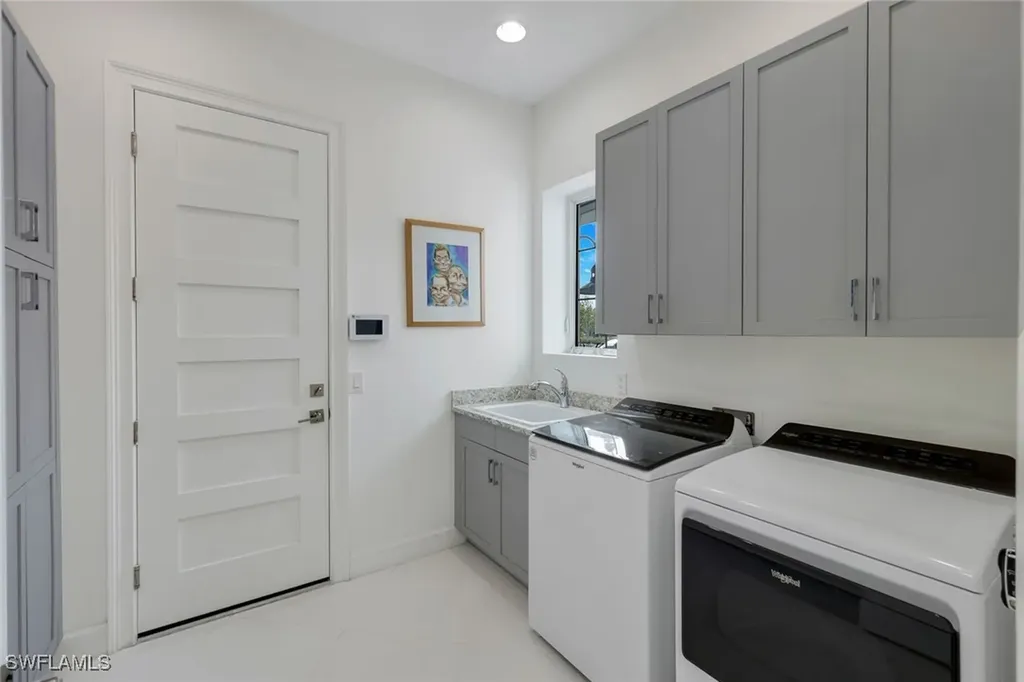 6245 Negril Isle Drive Naples FL 34113