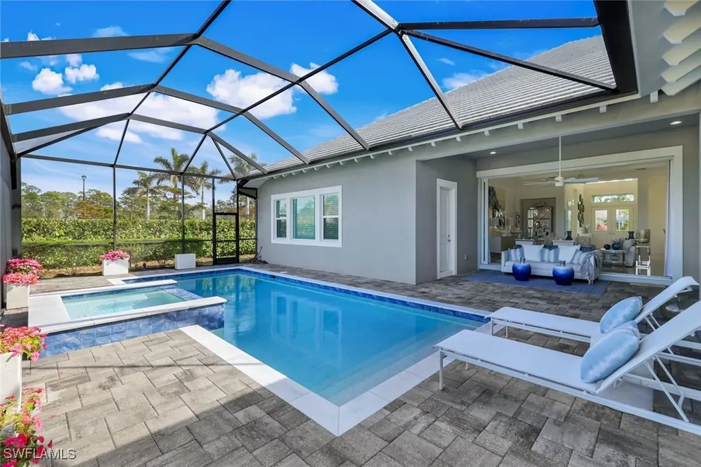 6245 Negril Isle Drive Naples FL 34113