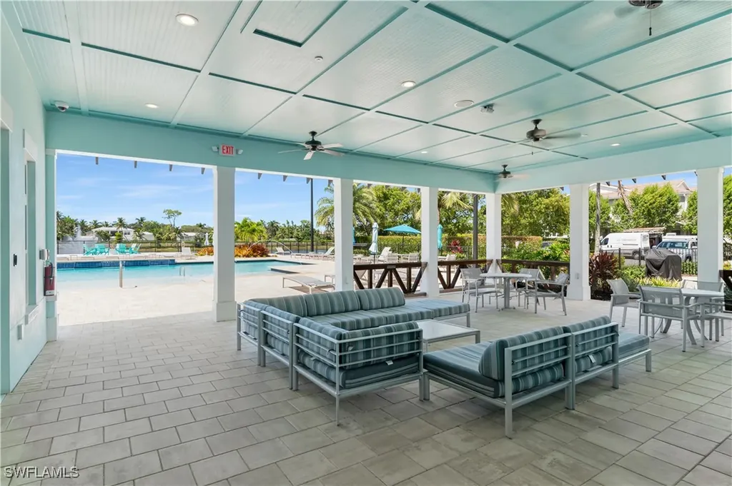 4705 Arboretum Circle Naples FL 34112