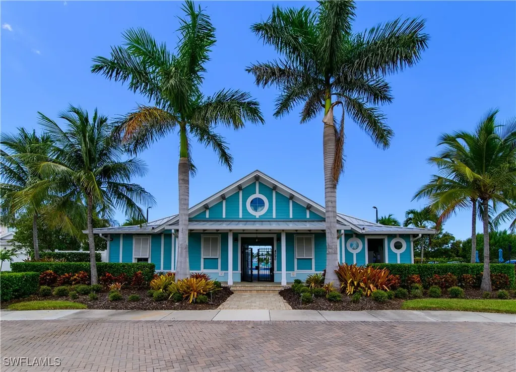 4705 Arboretum Circle Naples FL 34112