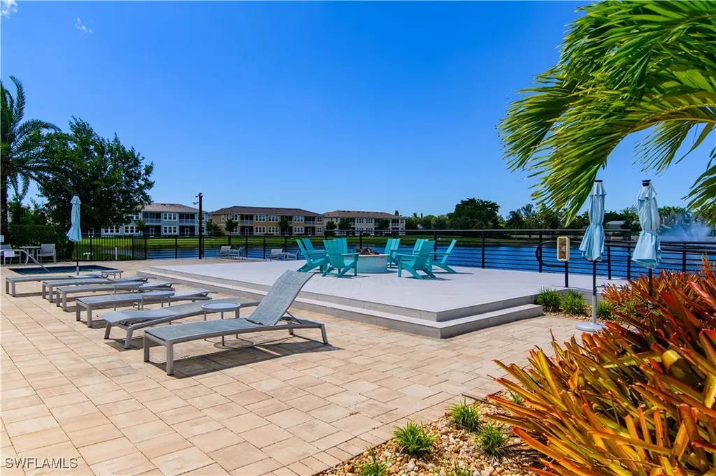4705 Arboretum Circle Naples FL 34112