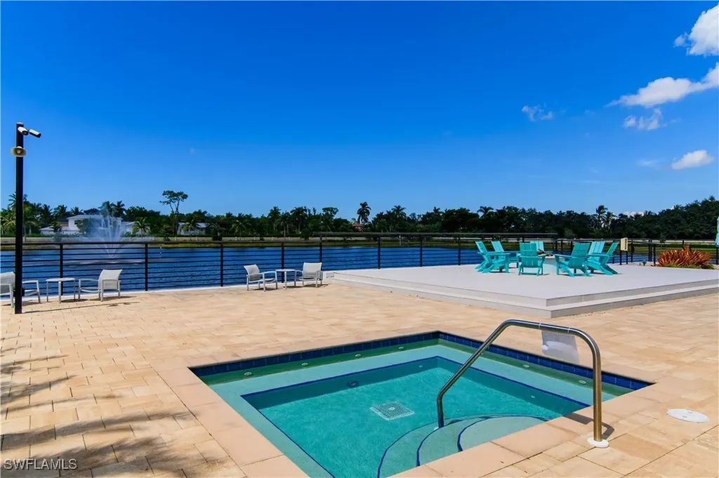 4705 Arboretum Circle Naples FL 34112