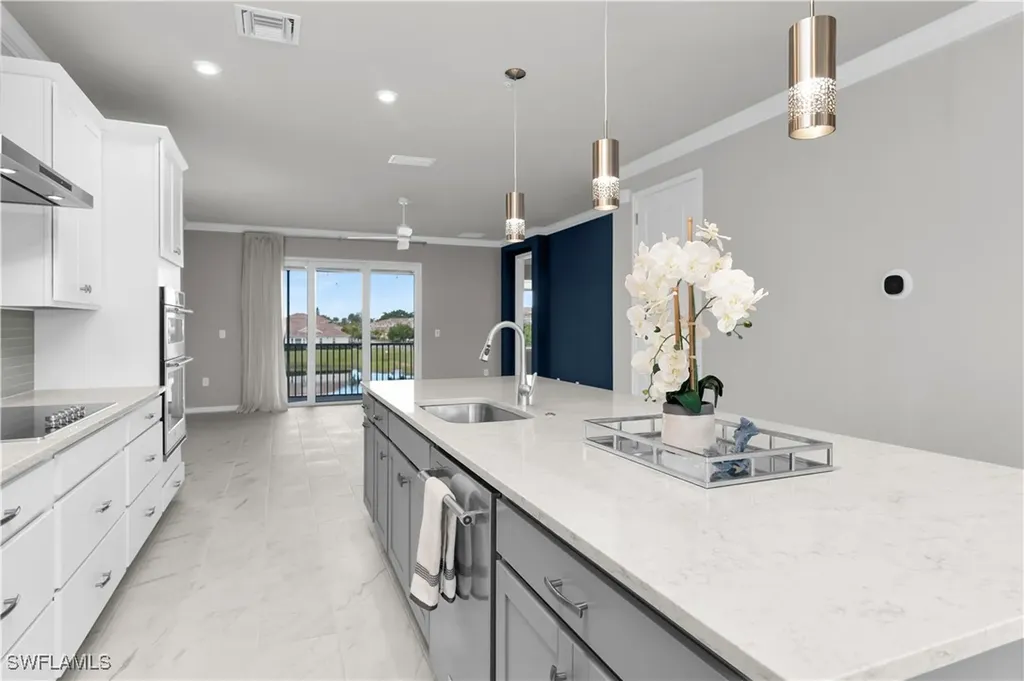 4705 Arboretum Circle Naples FL 34112