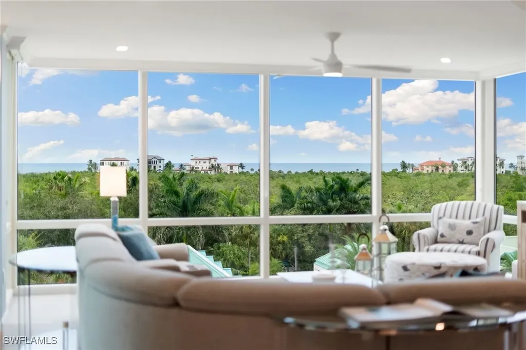 7515 Pelican Bay Boulevard Naples FL 34108