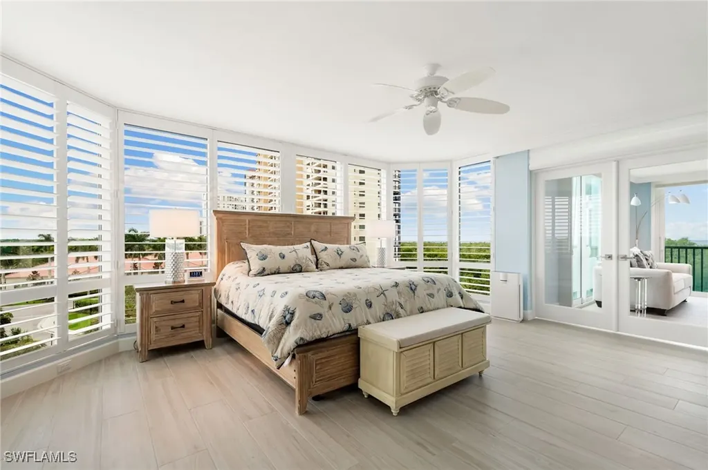 7515 Pelican Bay Boulevard Naples FL 34108