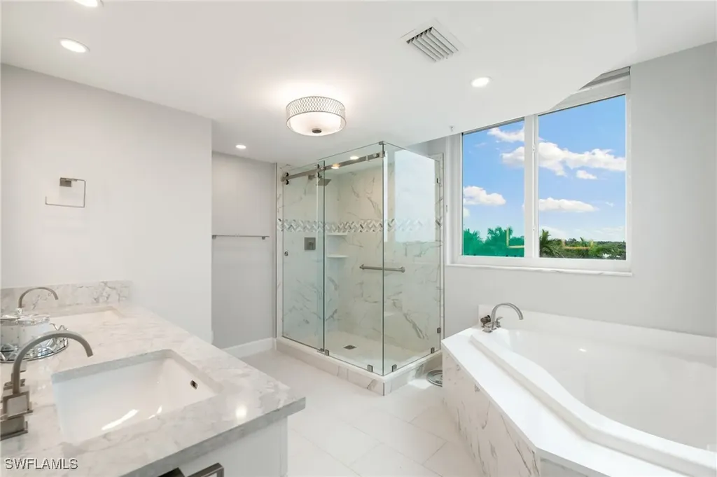 7515 Pelican Bay Boulevard Naples FL 34108