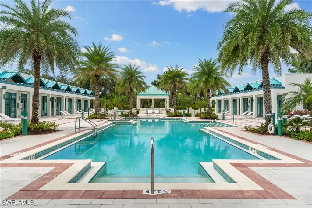 7515 Pelican Bay Boulevard Naples FL 34108