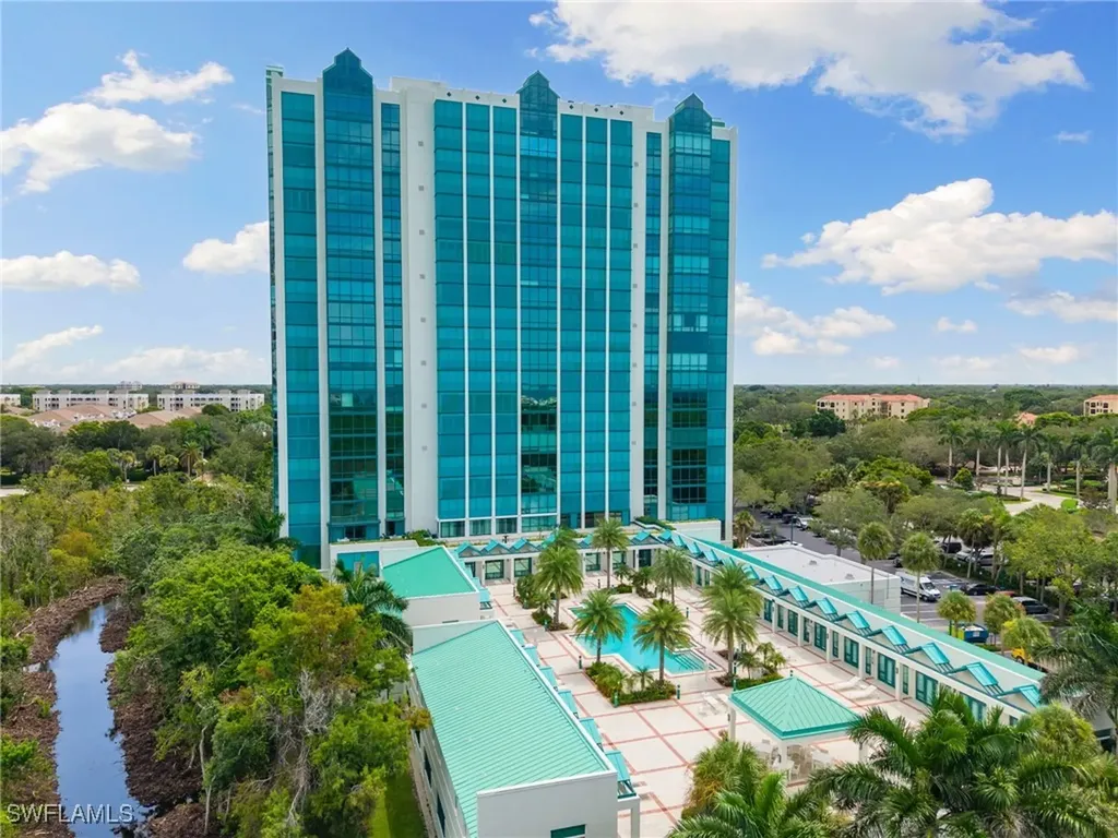7515 Pelican Bay Boulevard Naples FL 34108
