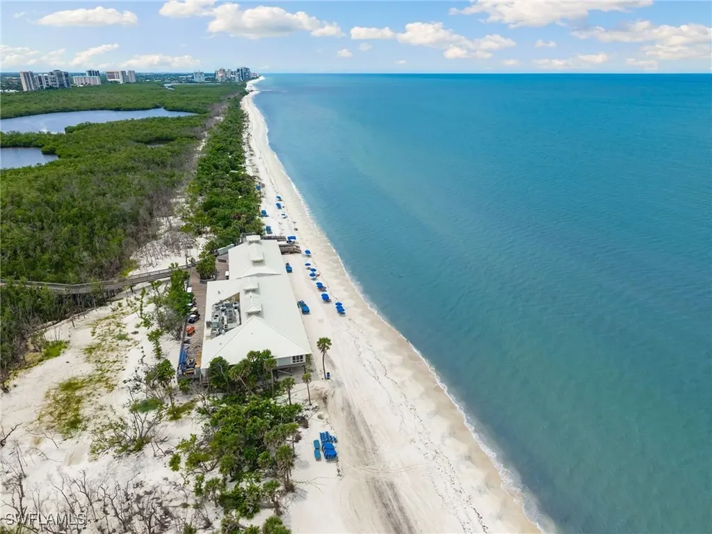 7515 Pelican Bay Boulevard Naples FL 34108