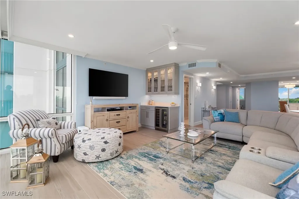 7515 Pelican Bay Boulevard Naples FL 34108