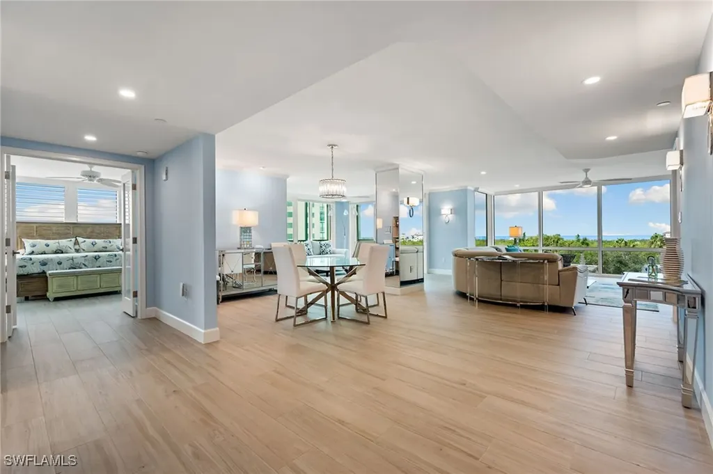 7515 Pelican Bay Boulevard Naples FL 34108
