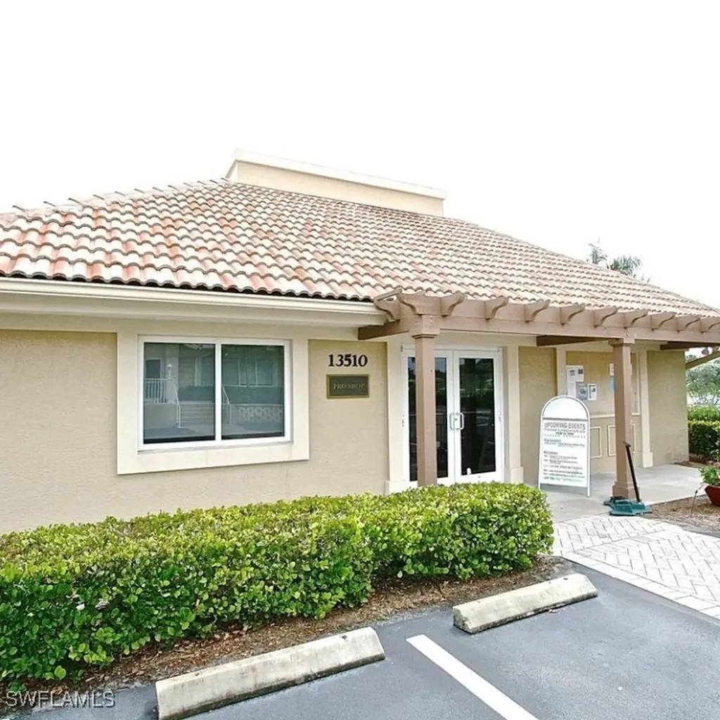 13231 Sherburne Circle Bonita Springs FL 34135