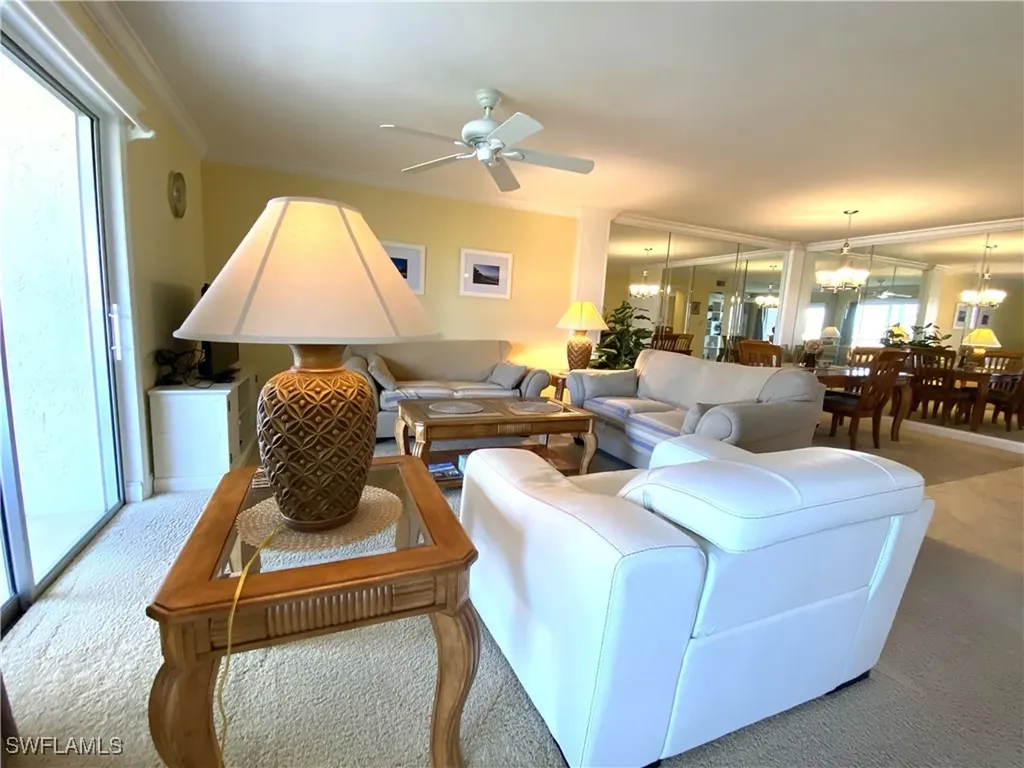 555 Park Shore Drive Naples FL 34103
