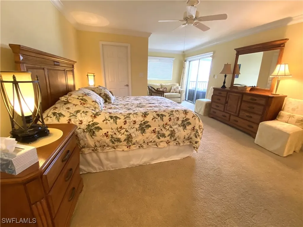 555 Park Shore Drive Naples FL 34103