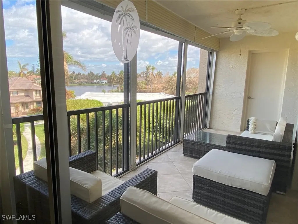 555 Park Shore Drive Naples FL 34103