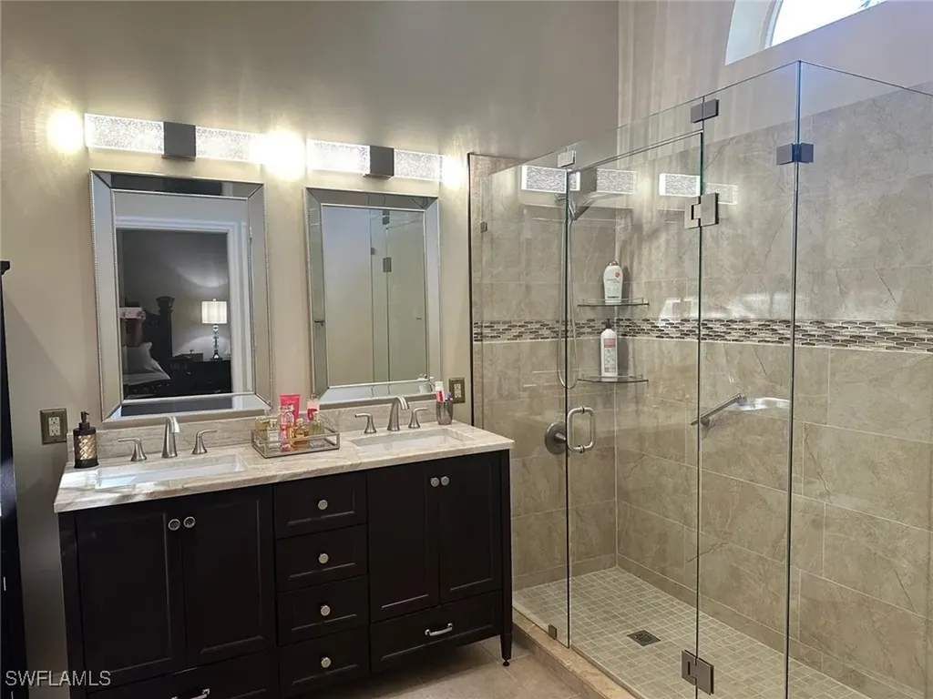 6631 Middlesex Place Naples FL 34104