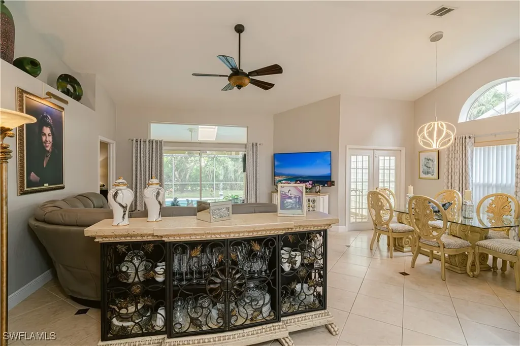 6631 Middlesex Place Naples FL 34104