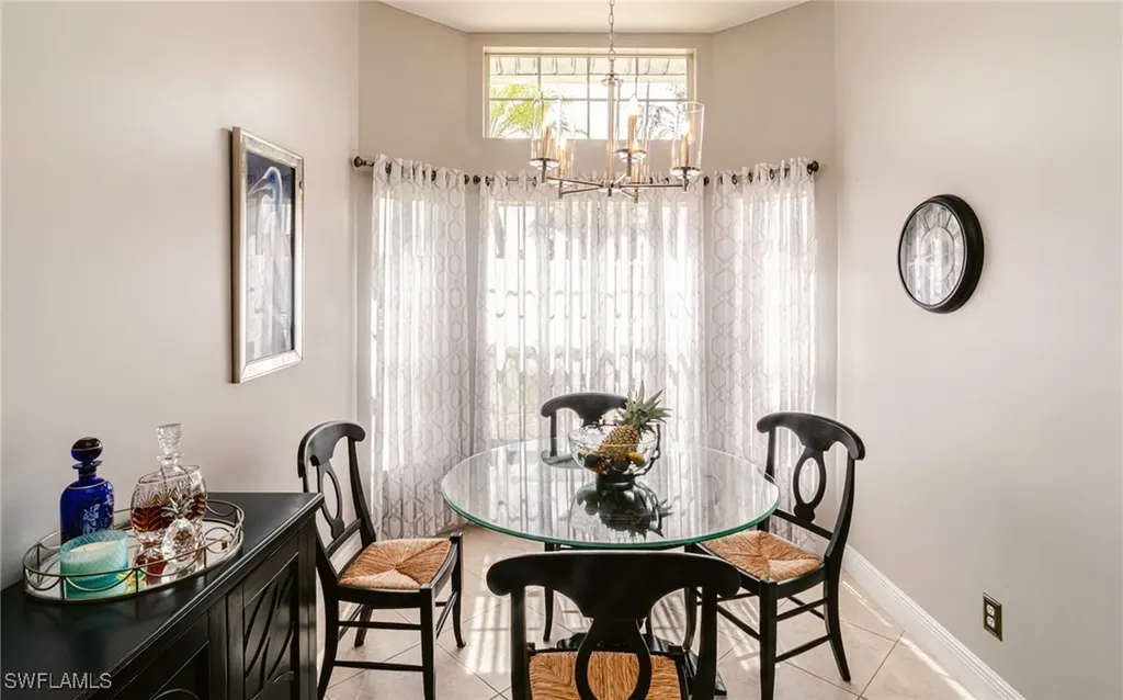 6631 Middlesex Place Naples FL 34104