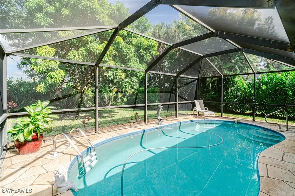 6631 Middlesex Place Naples FL 34104