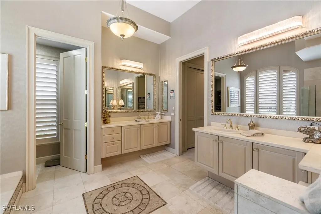 179 Cheshire Way Naples FL 34110