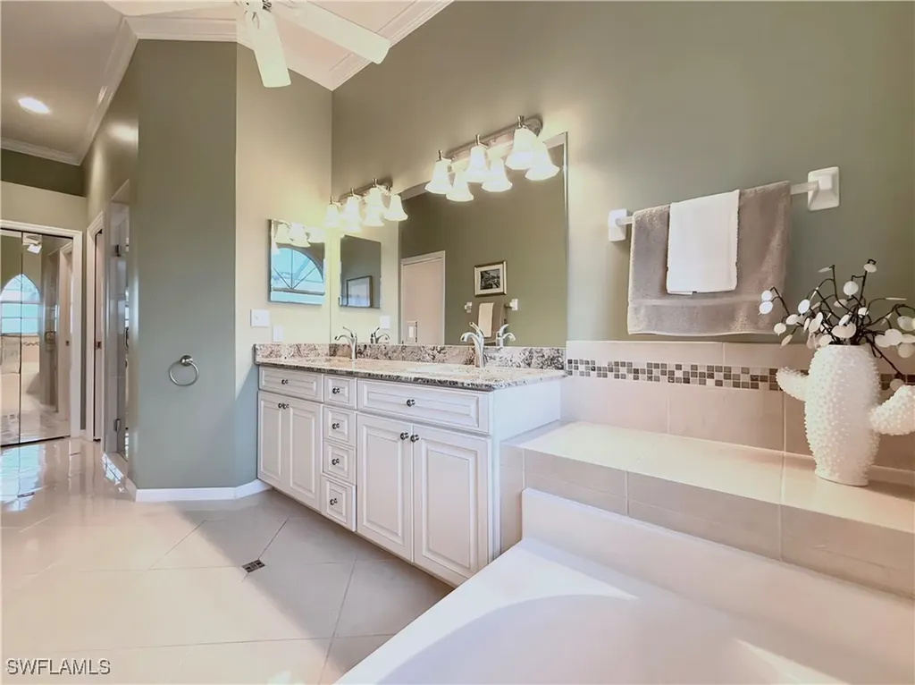 8854 Naples Heritage Drive Naples FL 34112