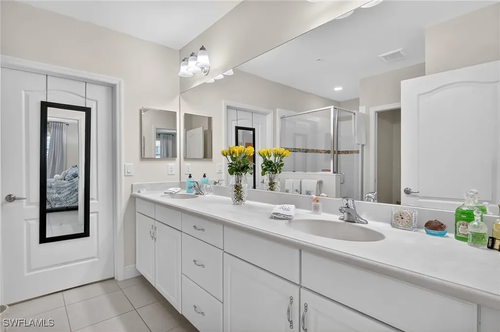 6960 Avalon Circle Naples FL 34112