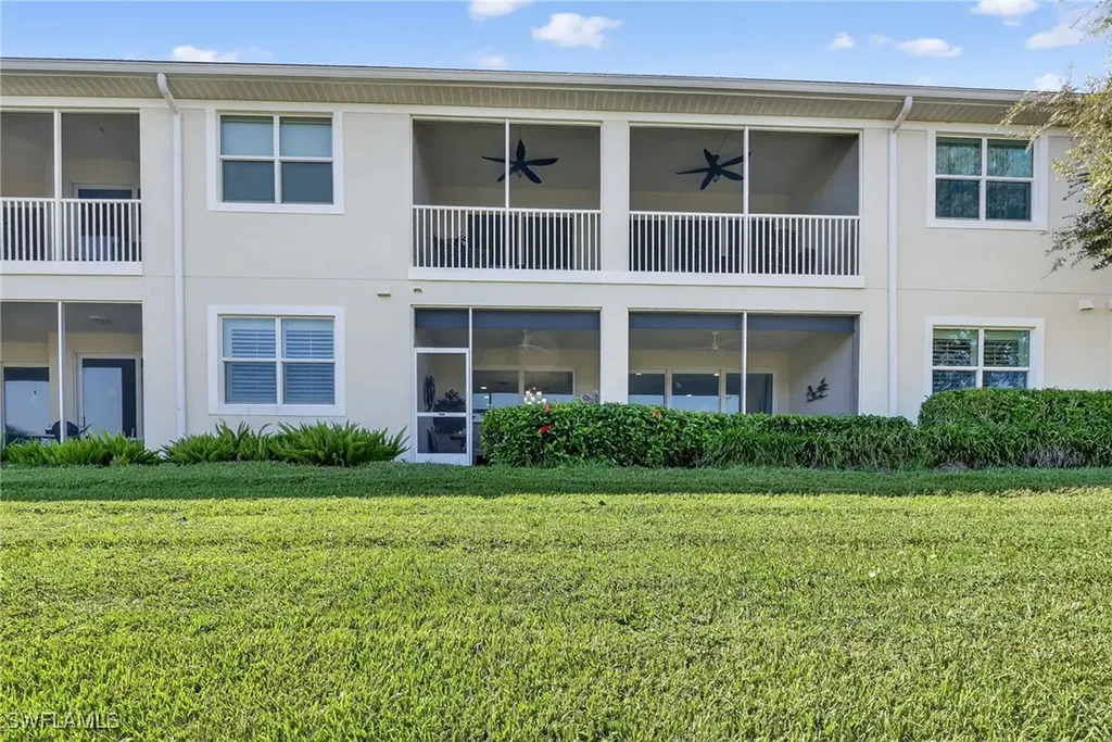 6960 Avalon Circle Naples FL 34112