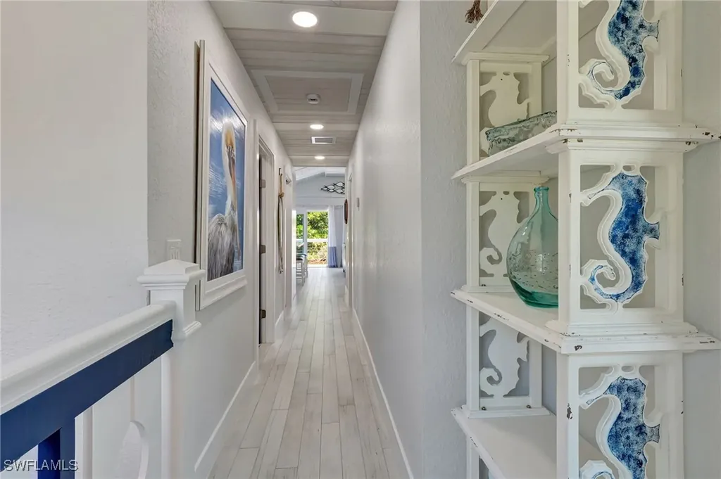 193 Cocohatchee Street Naples FL 34110