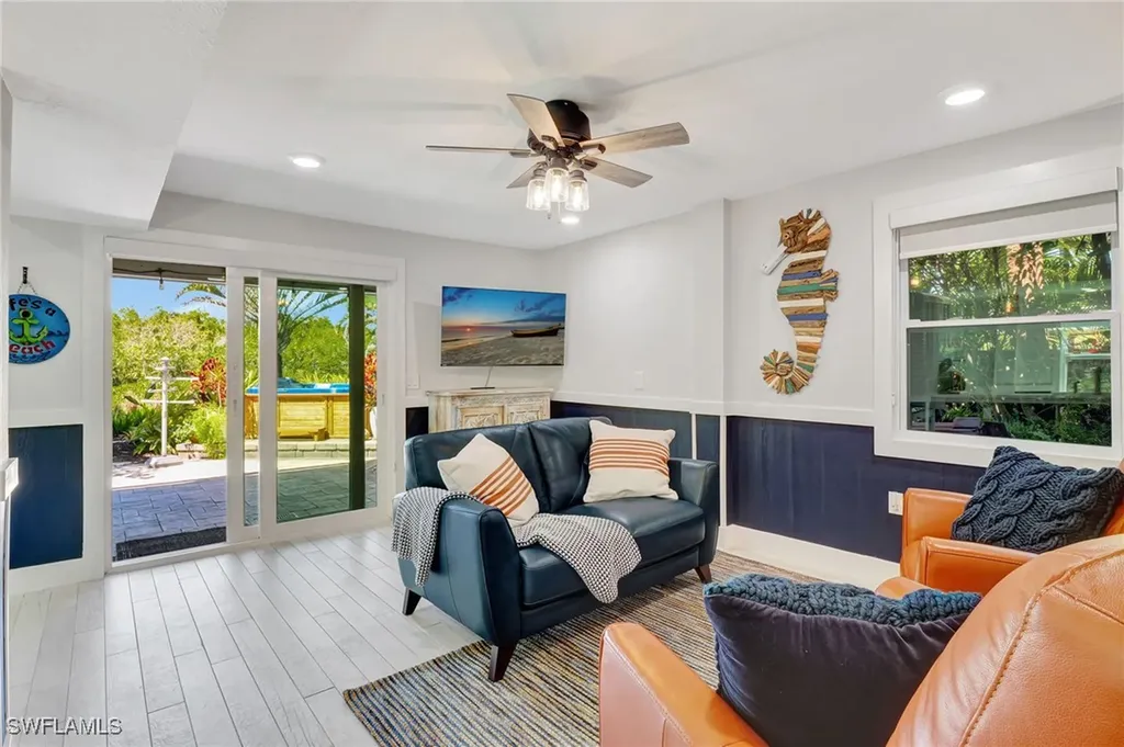 193 Cocohatchee Street Naples FL 34110