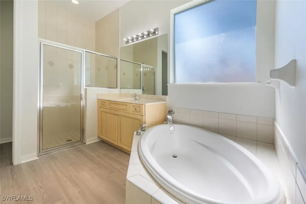 10800 Fieldfair Drive Naples FL 34119