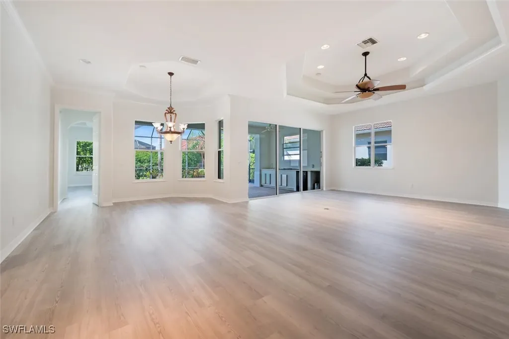 10800 Fieldfair Drive Naples FL 34119