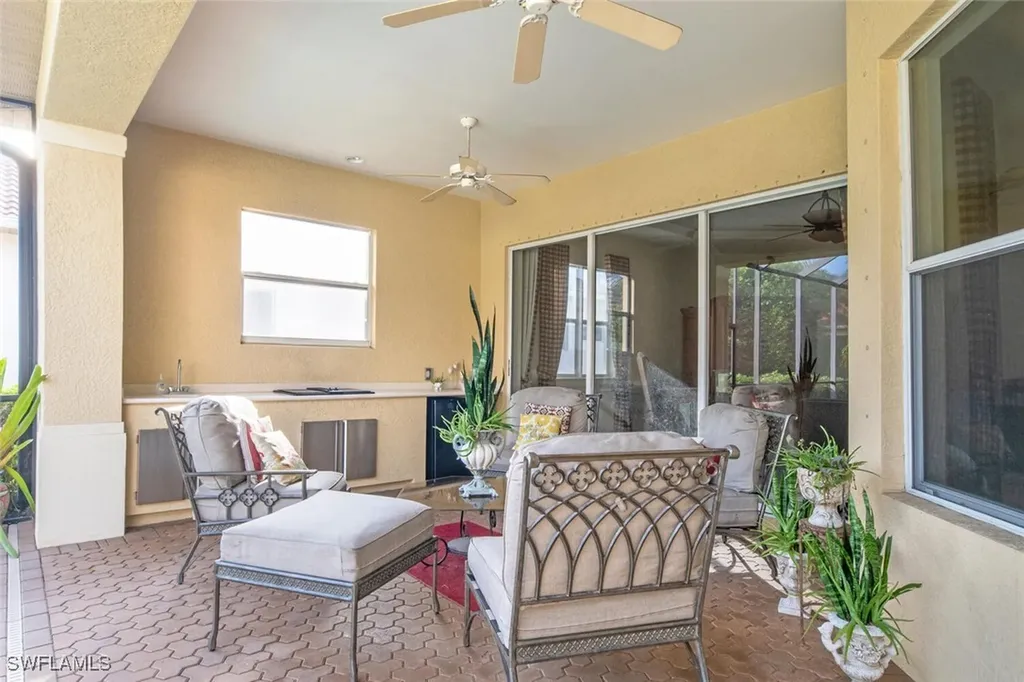 10800 Fieldfair Drive Naples FL 34119