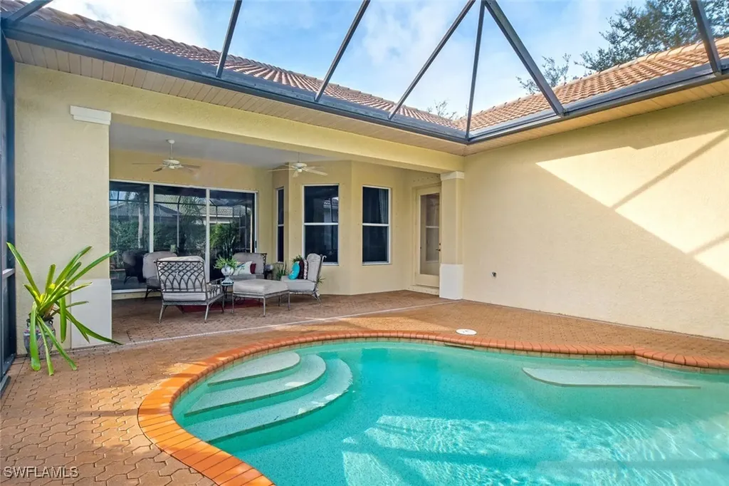 10800 Fieldfair Drive Naples FL 34119