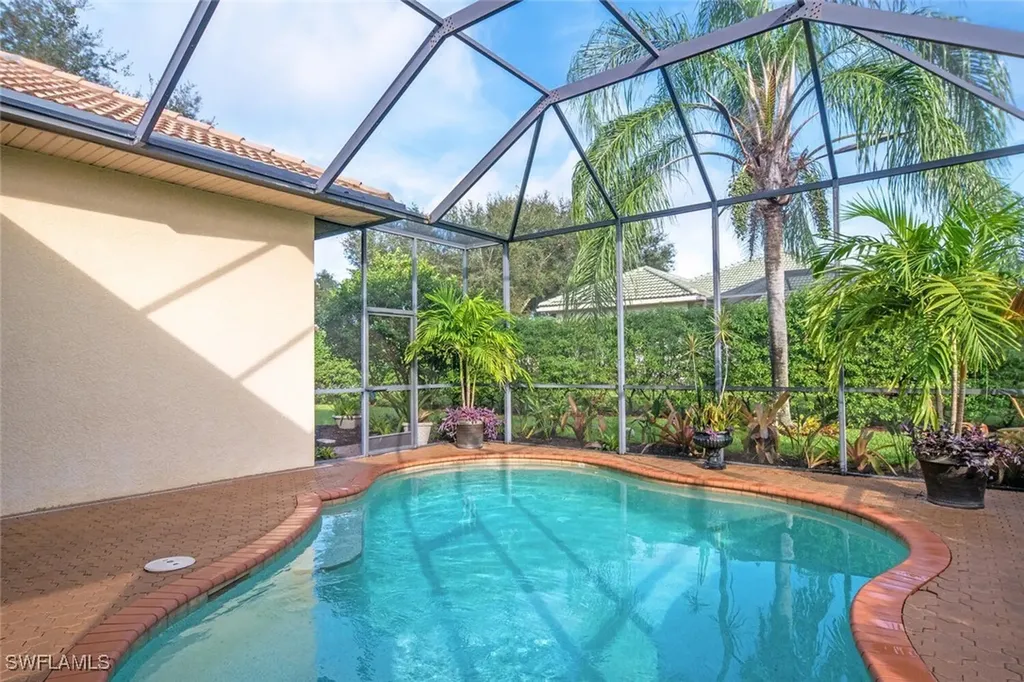 10800 Fieldfair Drive Naples FL 34119